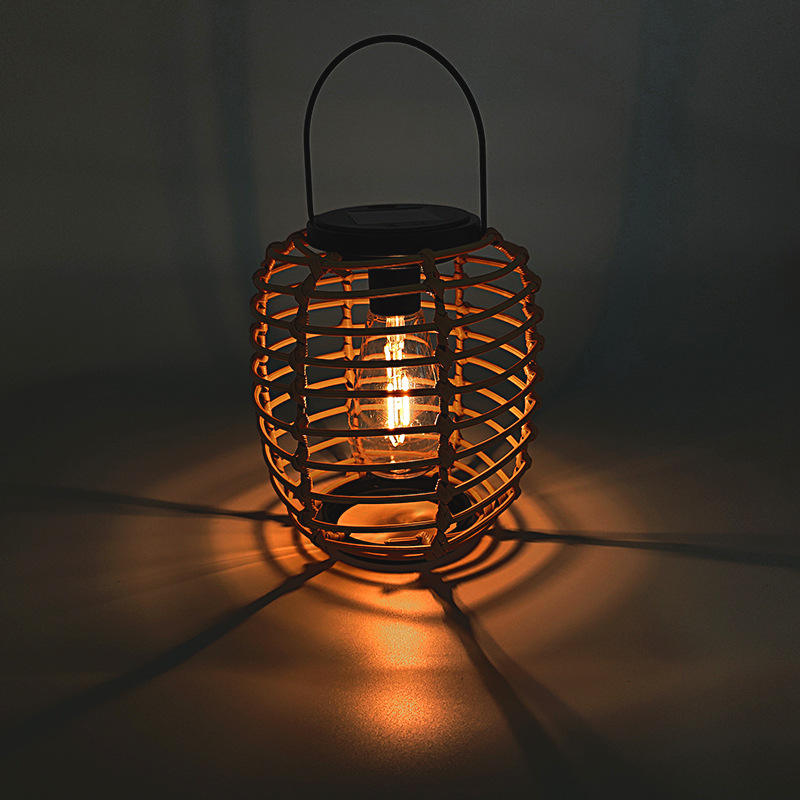 Solar Lantern Hanging - Lampu LED Retro Berbentuk Bohlam, Lampu